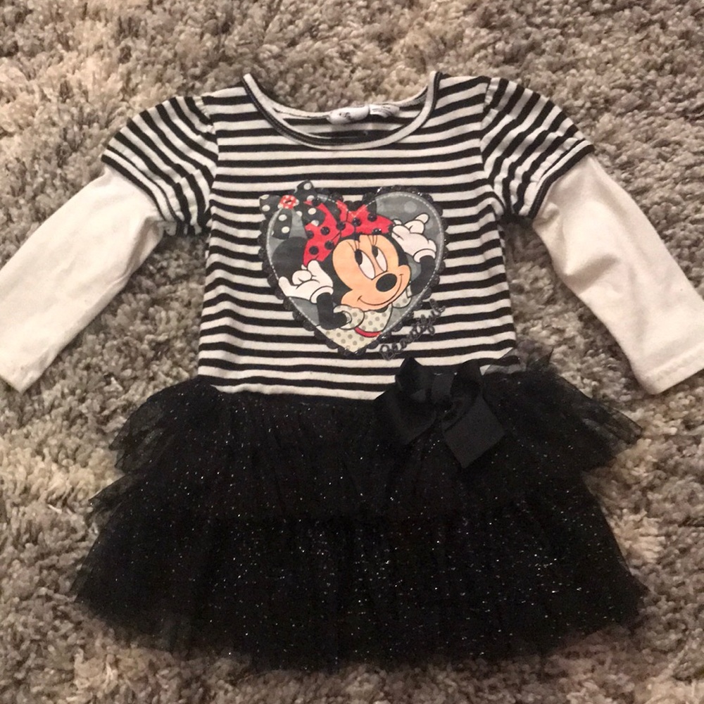 Cute Minnie ruffled shirt